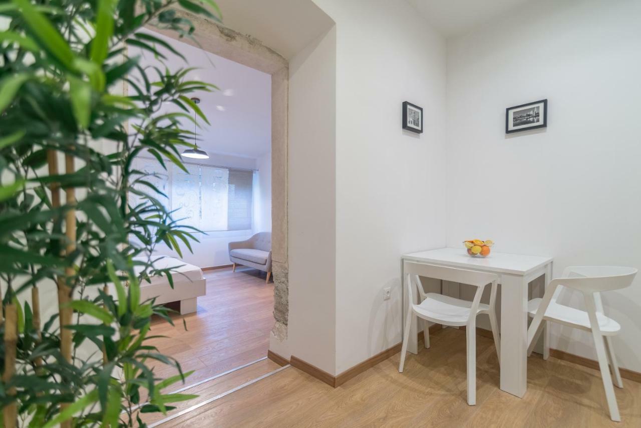 Studios & Apartments Porto Zadar Luaran gambar
