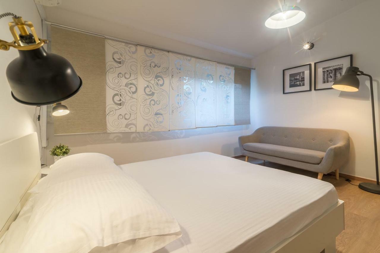 Studios & Apartments Porto Zadar Luaran gambar